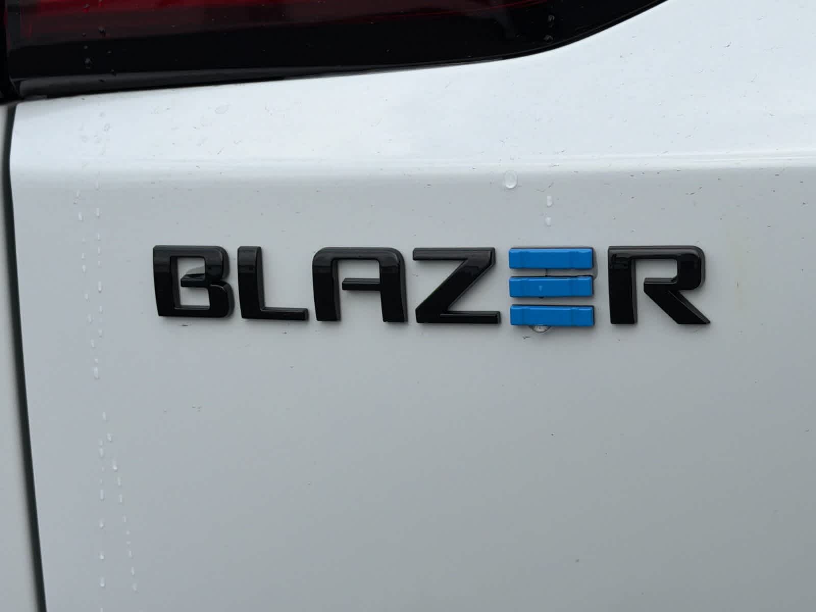 Thumbnail: 2026 Chevrolet Blazer EV - 28