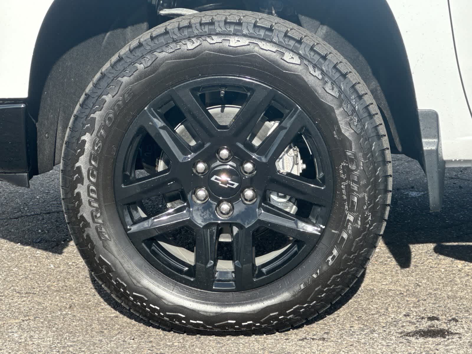 Thumbnail: 2026 Chevrolet Silverado 1500 - 25