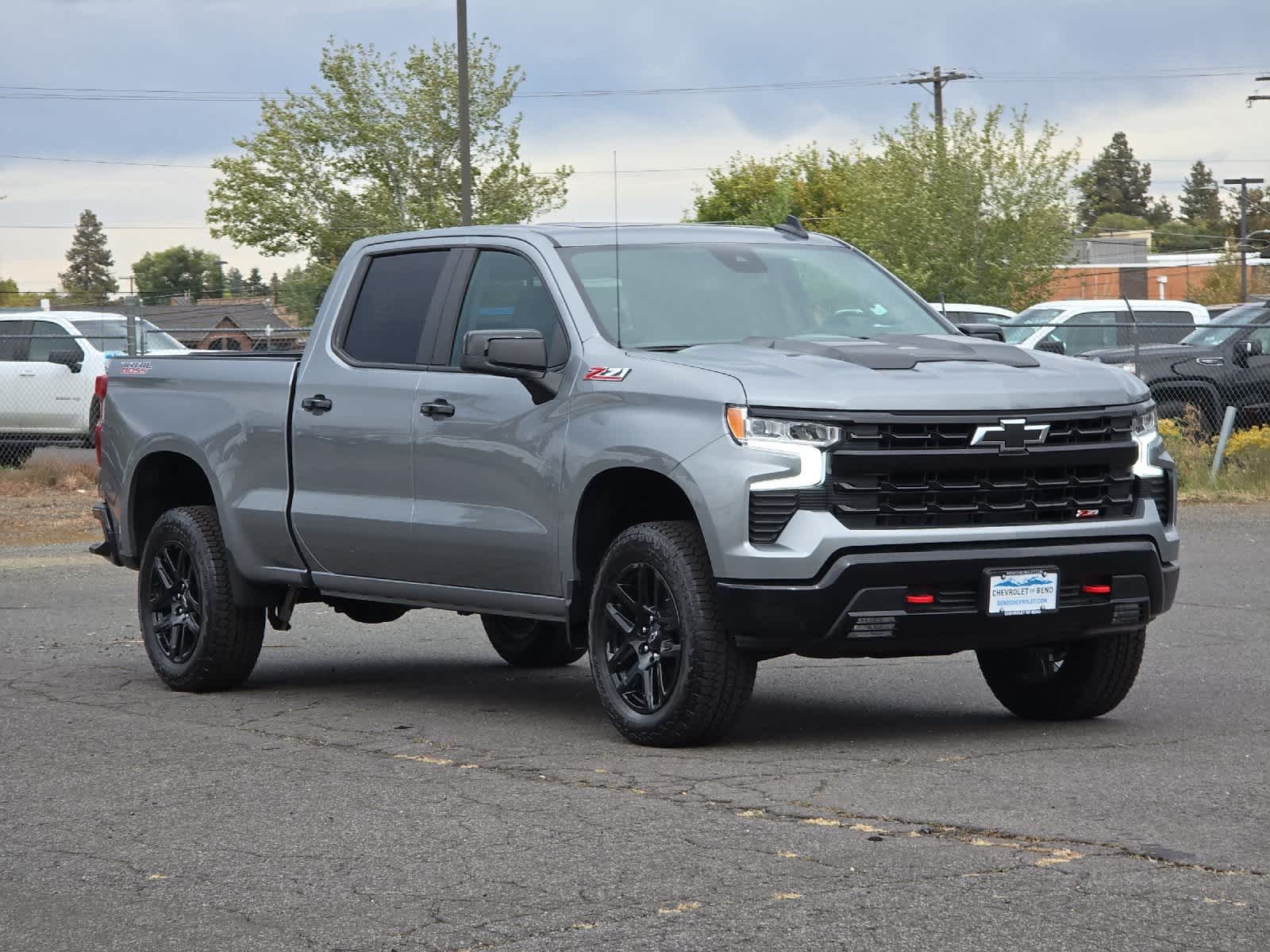 Thumbnail: 2026 Chevrolet Silverado 1500 - 9