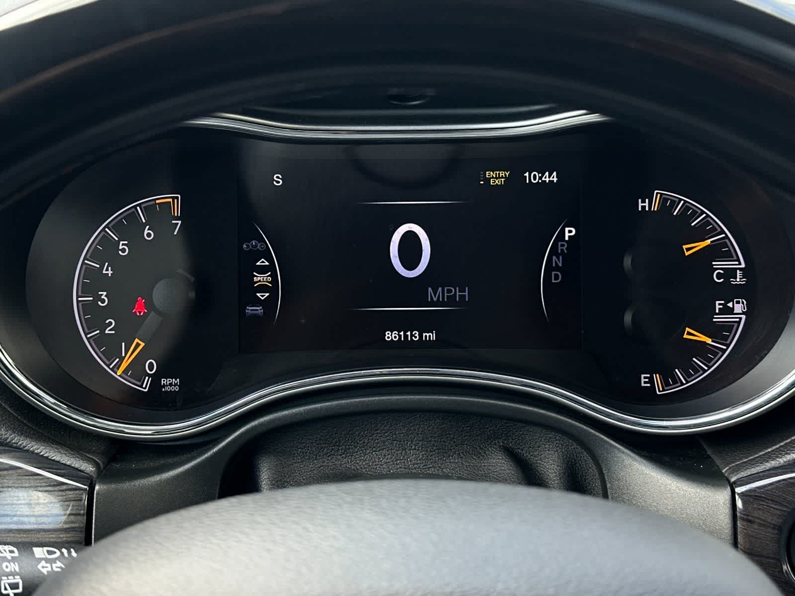 Thumbnail: 2021 Jeep Grand Cherokee - 25