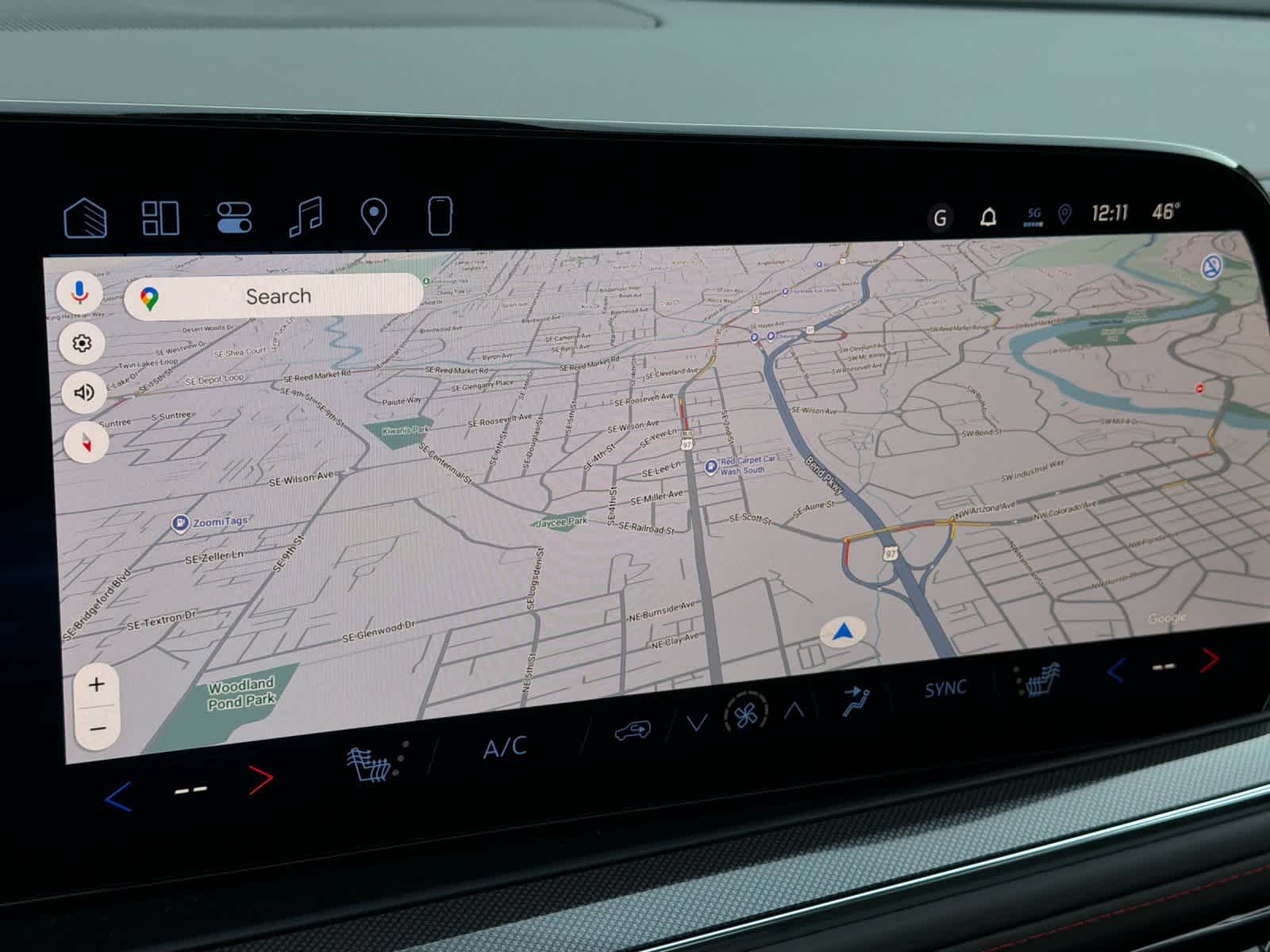 Thumbnail: 2026 Chevrolet Suburban - 20