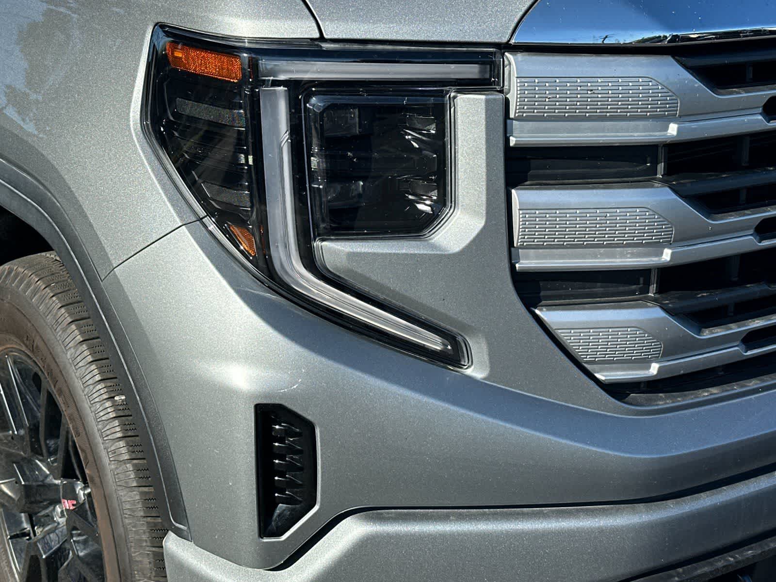 Thumbnail: 2024 GMC Sierra 1500 - 8