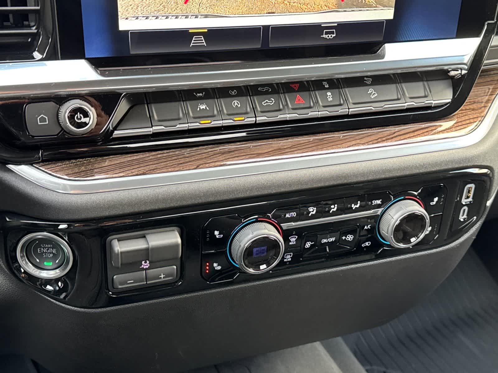 Thumbnail: 2026 Chevrolet Silverado 1500 - 20