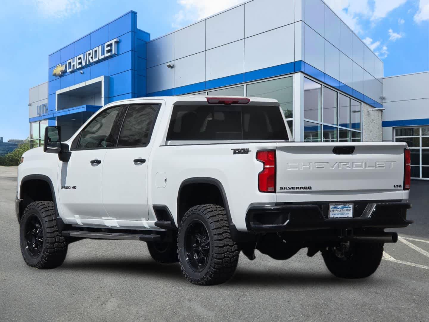 Thumbnail: 2026 Chevrolet Silverado 2500 - 6