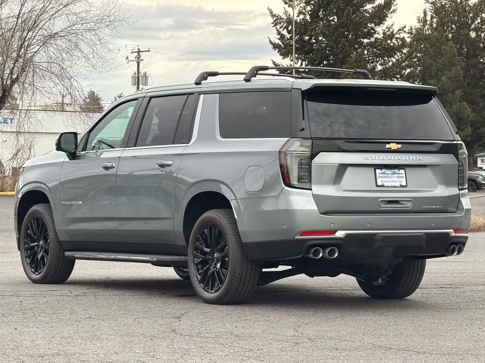 Thumbnail: 2026 Chevrolet Suburban - 6