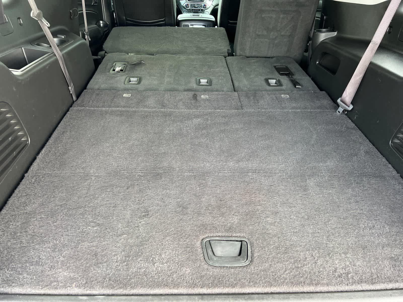 Thumbnail: 2017 Chevrolet Suburban - 16