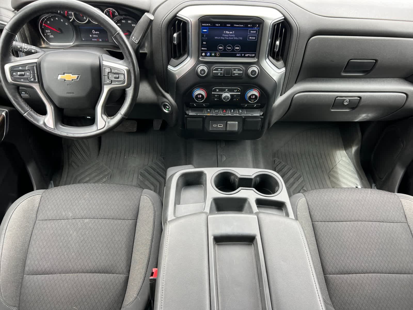 2021 Chevrolet Silverado 1500 LT 3