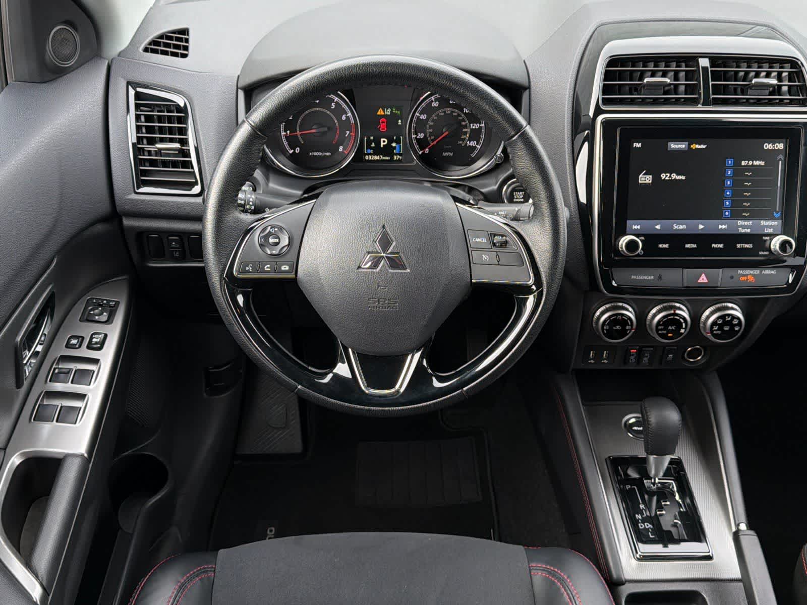 Thumbnail: 2024 Mitsubishi Outlander Sport - 14