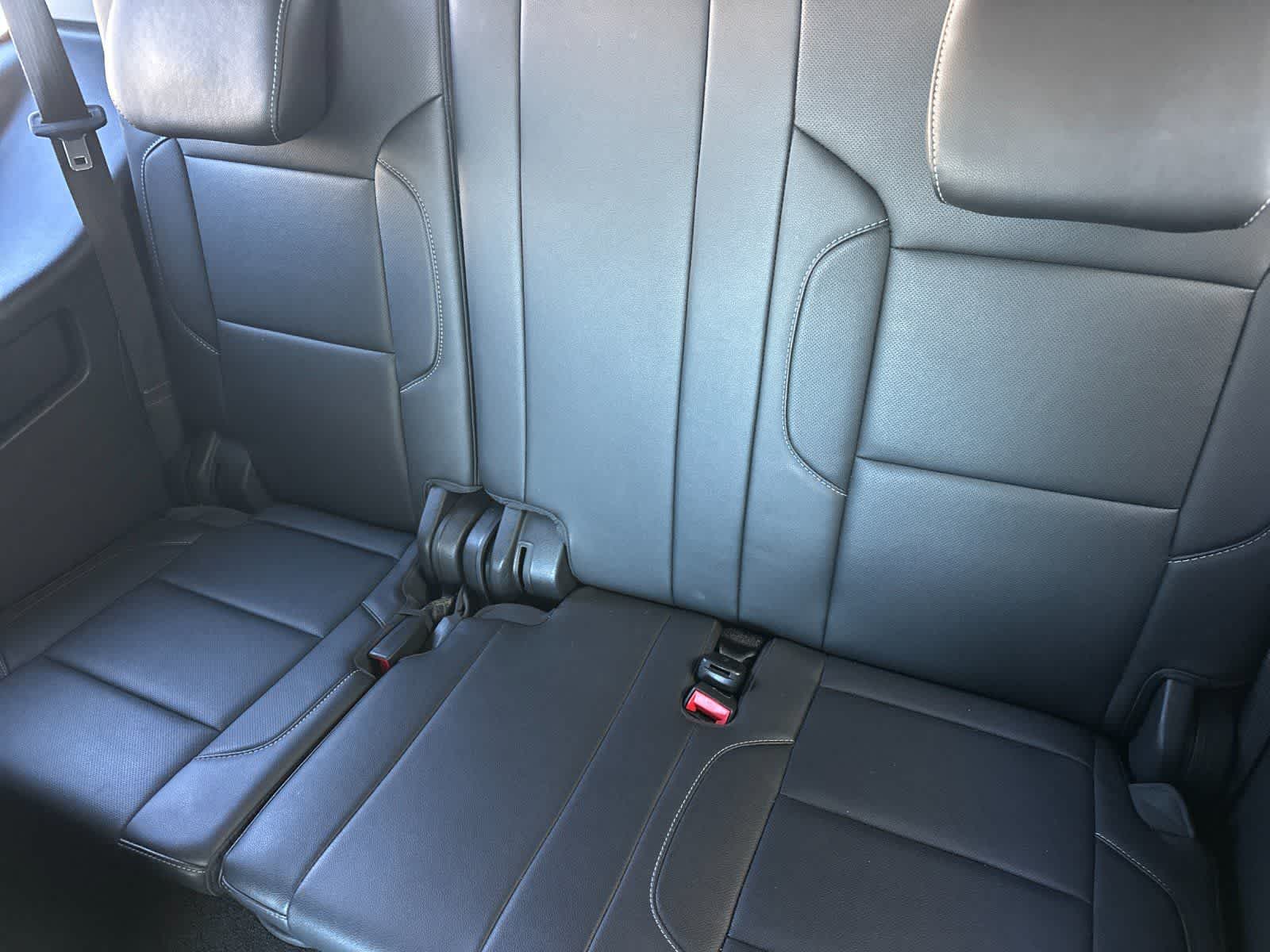 Thumbnail: 2018 Chevrolet Tahoe - 15