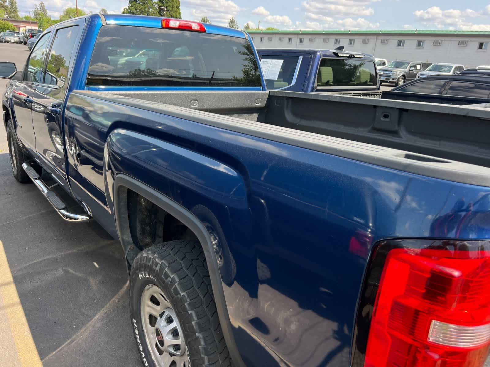 Thumbnail: 2018 GMC Sierra 2500 - 3