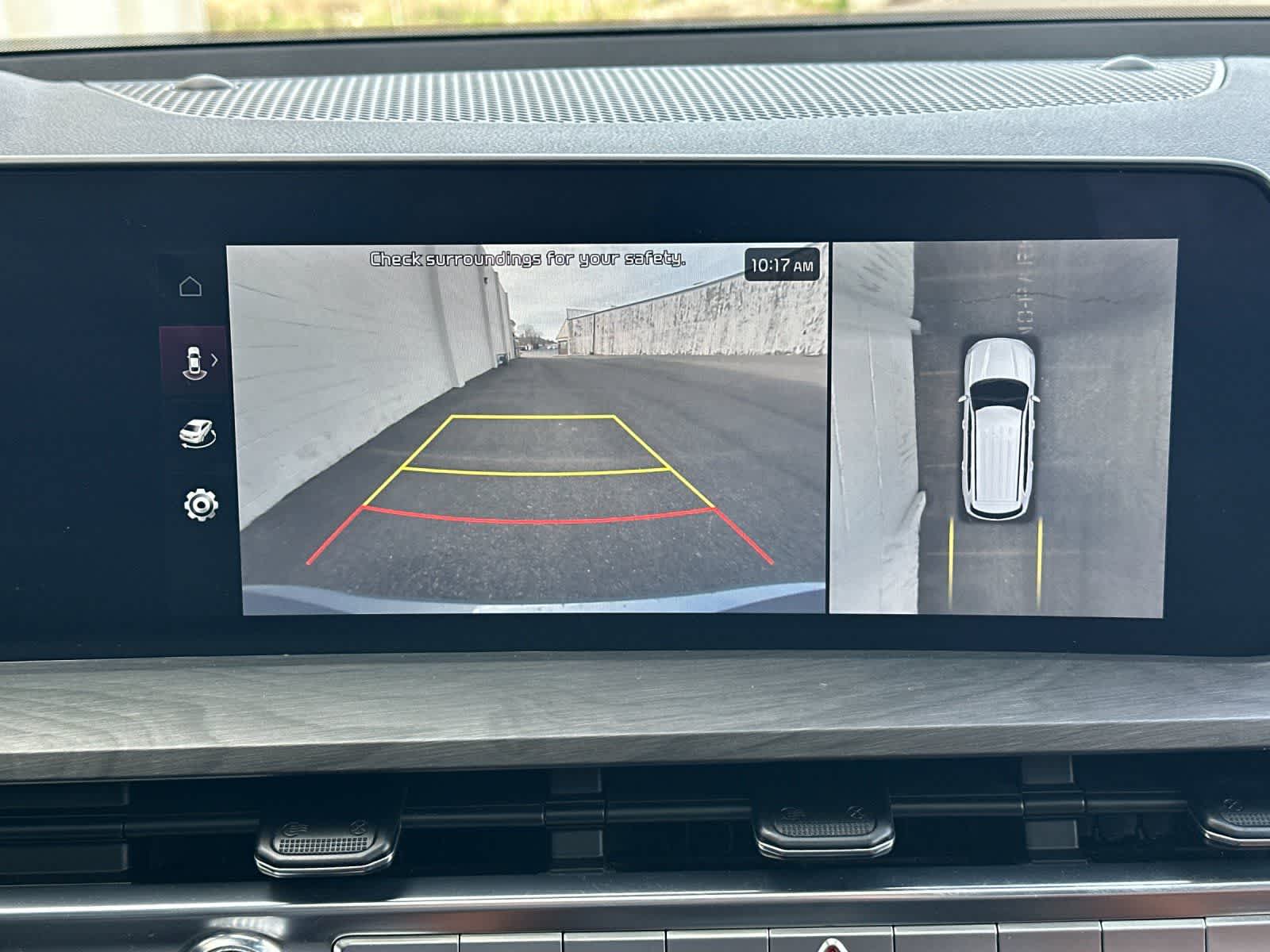 Thumbnail: 2023 Kia Telluride - 21