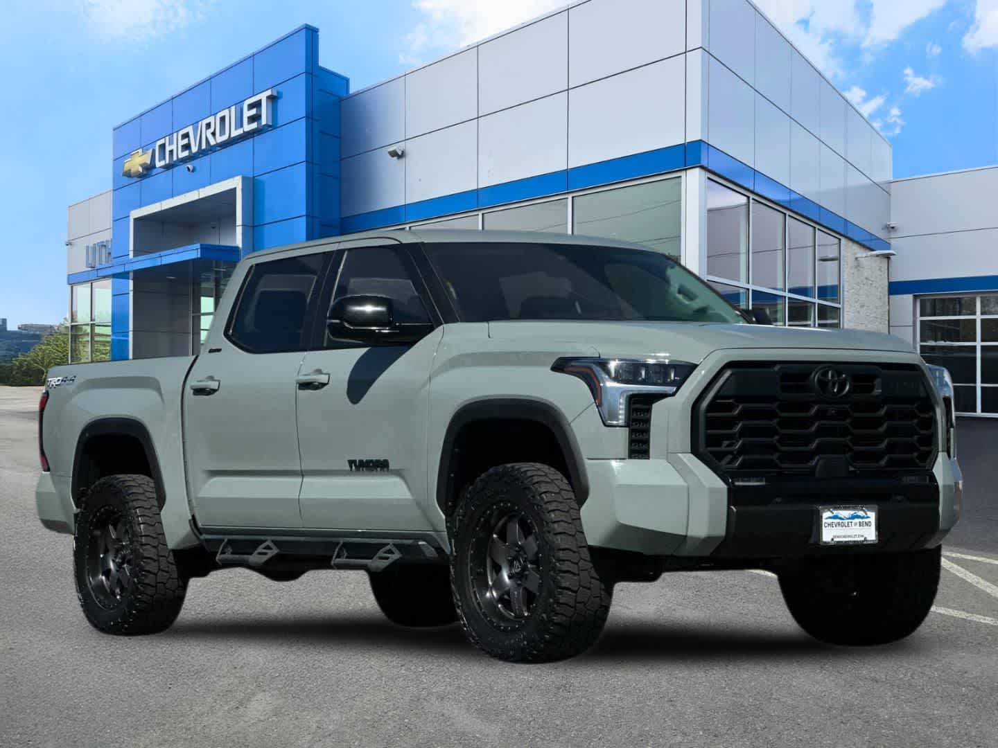 Thumbnail: 2024 Toyota Tundra - 9