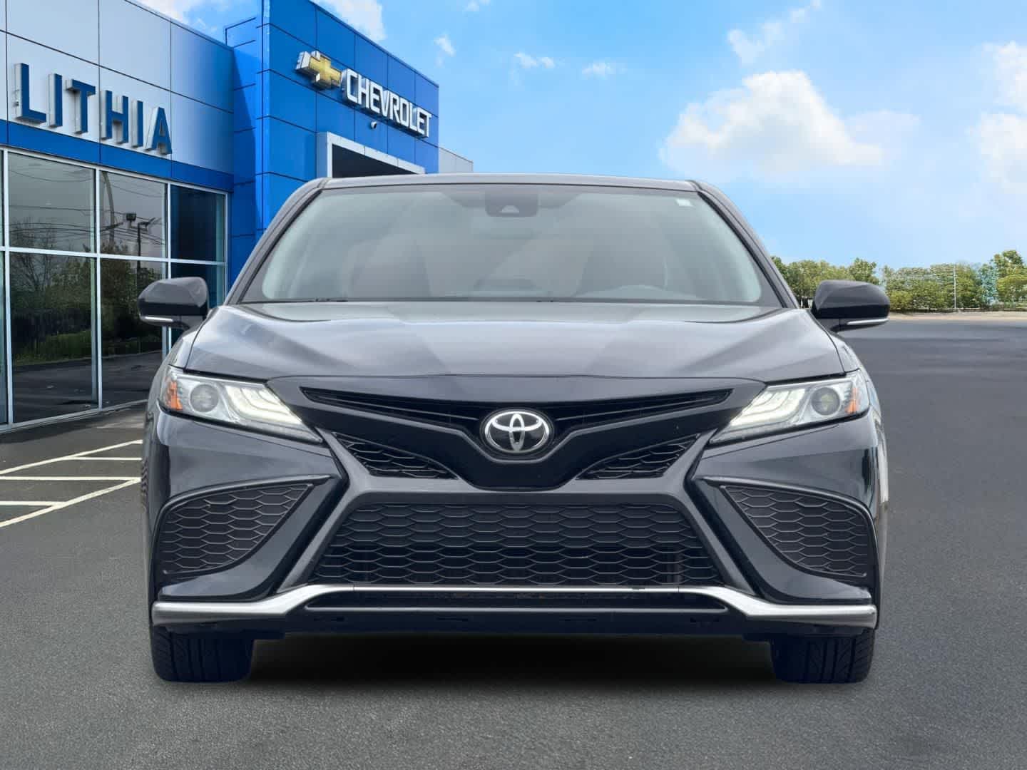 Thumbnail: 2021 Toyota Camry - 10