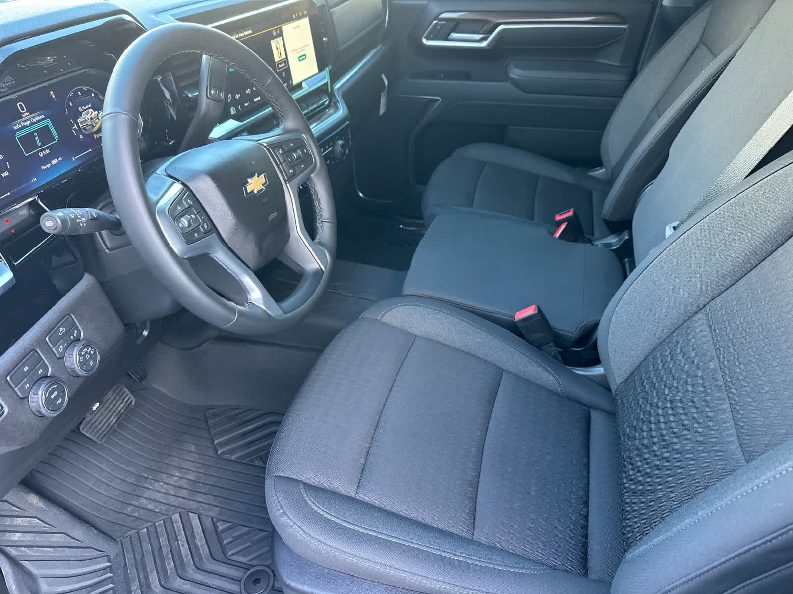 Thumbnail: 2026 Chevrolet Silverado 2500 - 11