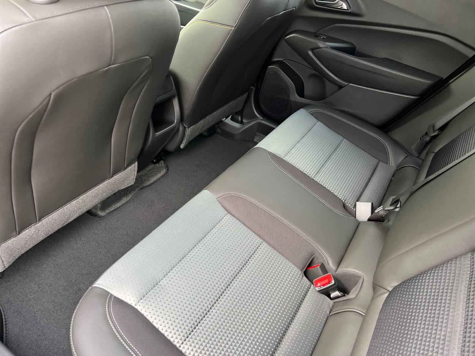 Thumbnail: 2026 Chevrolet Trax - 4