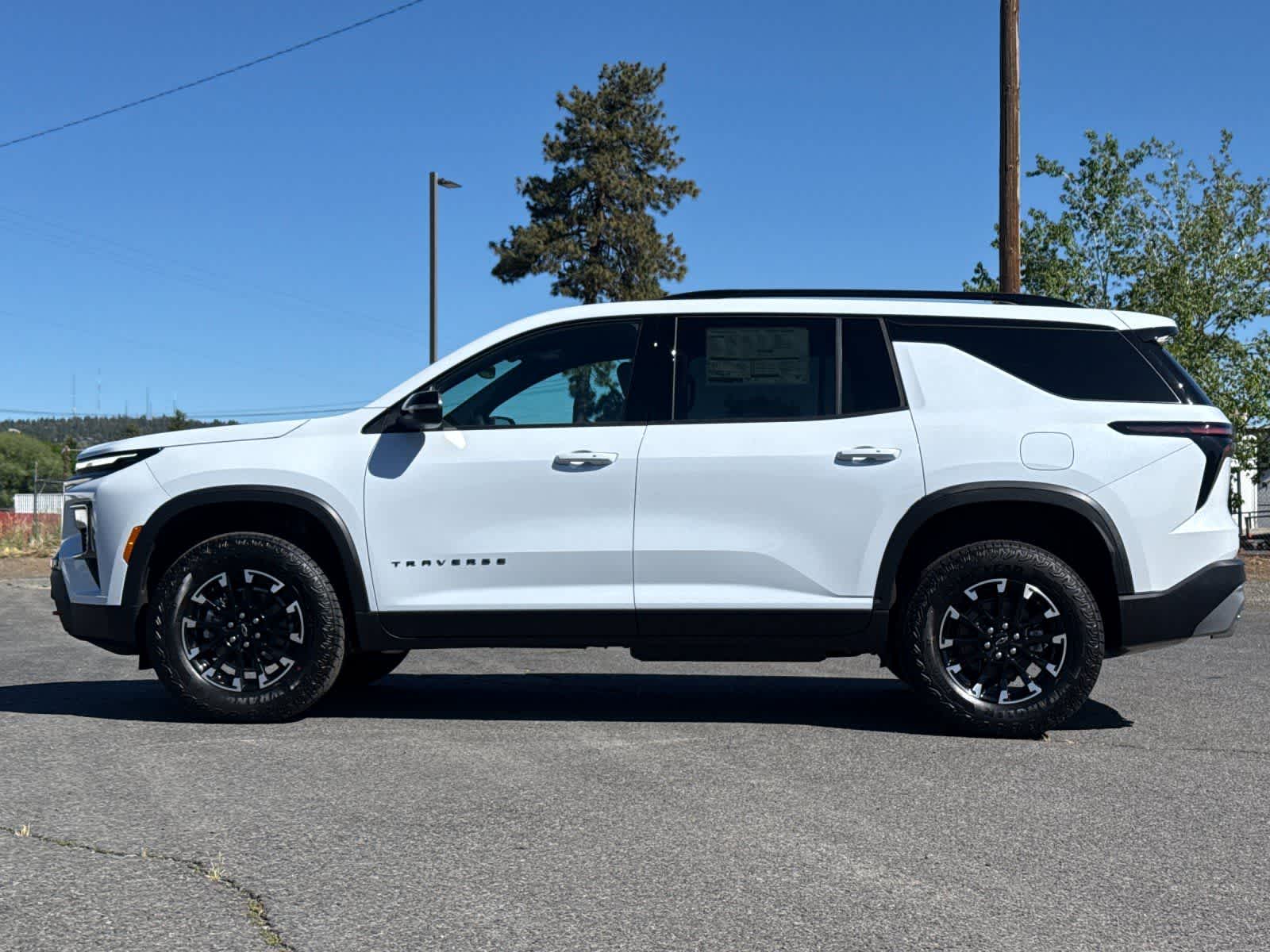Thumbnail: 2026 Chevrolet Traverse - 5