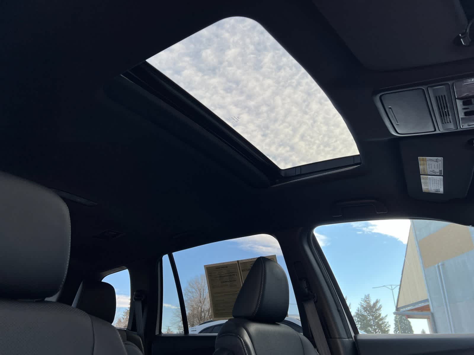 Thumbnail: 2023 Honda Passport - 17