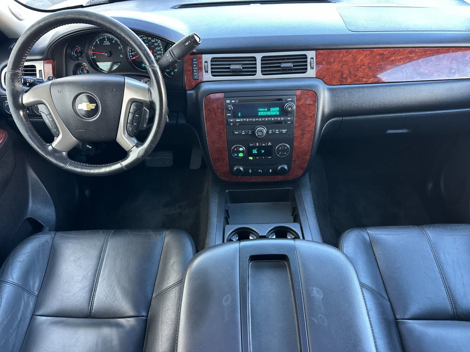 Thumbnail: 2013 Chevrolet Tahoe - 3