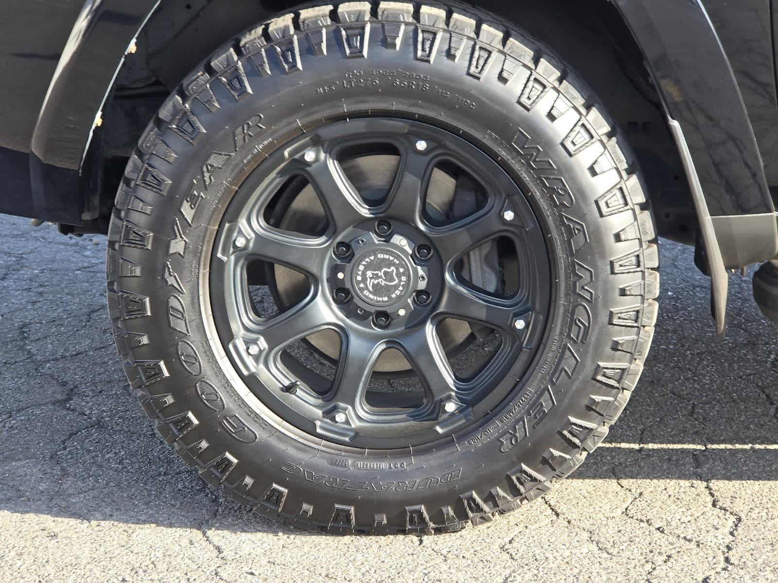 Thumbnail: 2018 Toyota 4Runner - 27