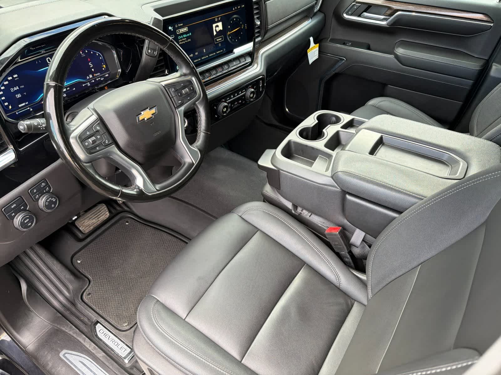 Thumbnail: 2023 Chevrolet Silverado 1500 - 11