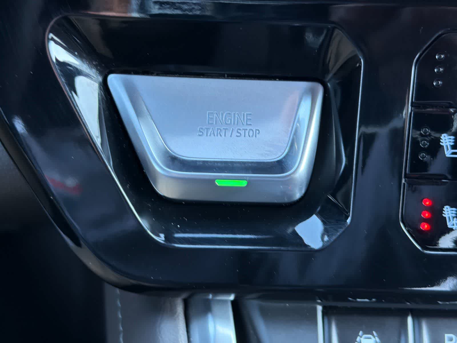 Thumbnail: 2023 GMC Sierra 1500 - 22