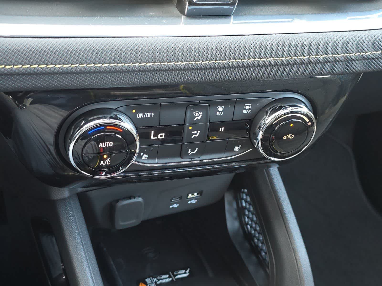 Thumbnail: 2026 Chevrolet TrailBlazer - 20