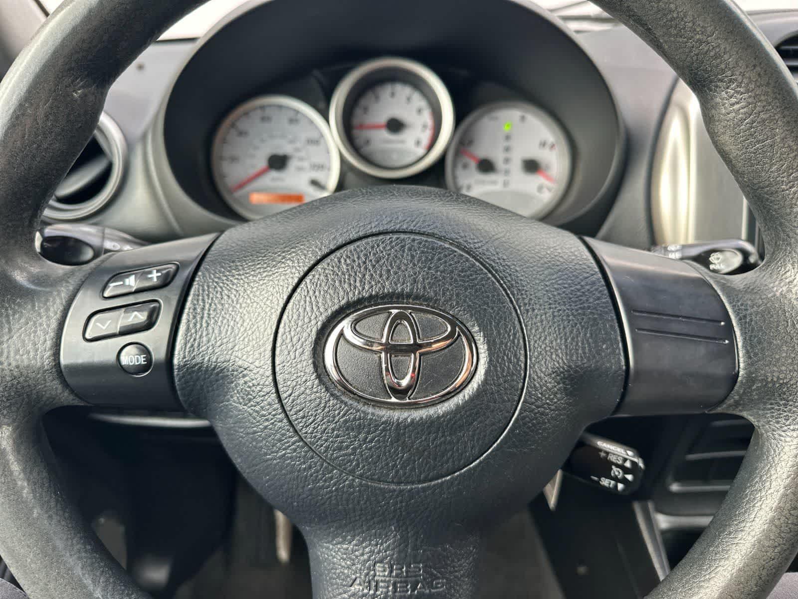 Thumbnail: 2005 Toyota RAV4 - 20