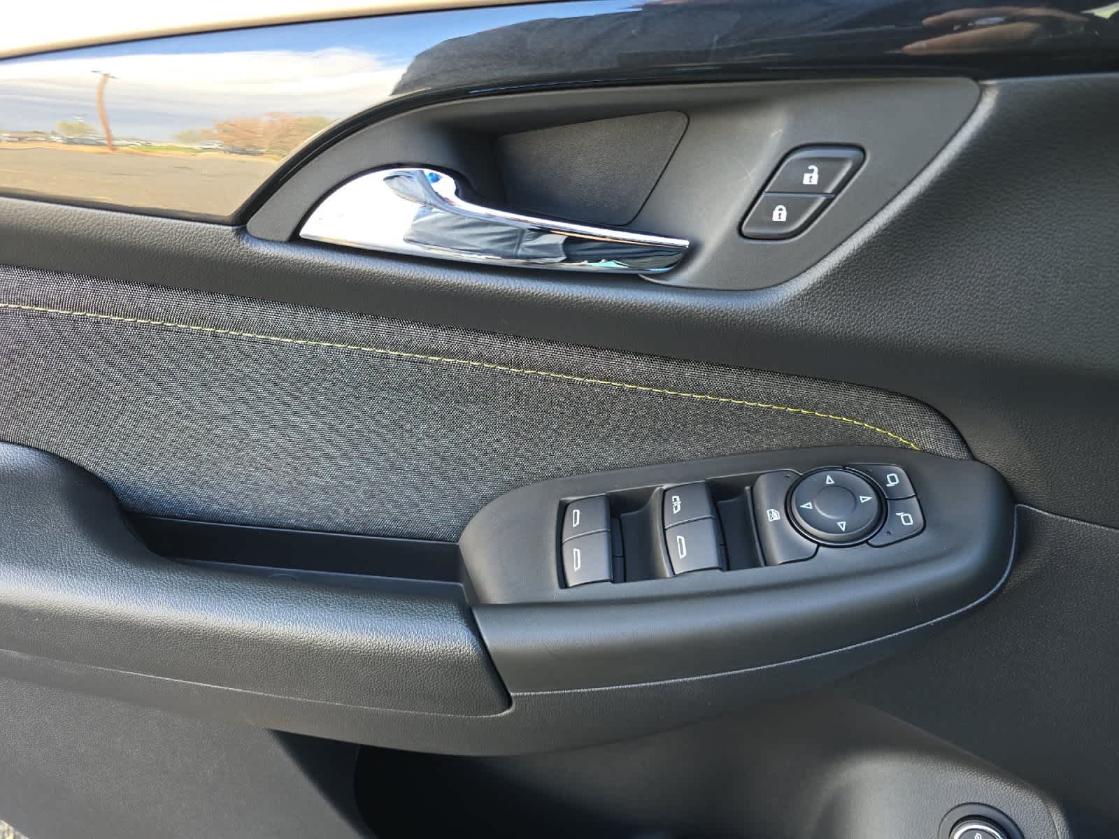 Thumbnail: 2026 Chevrolet TrailBlazer - 12