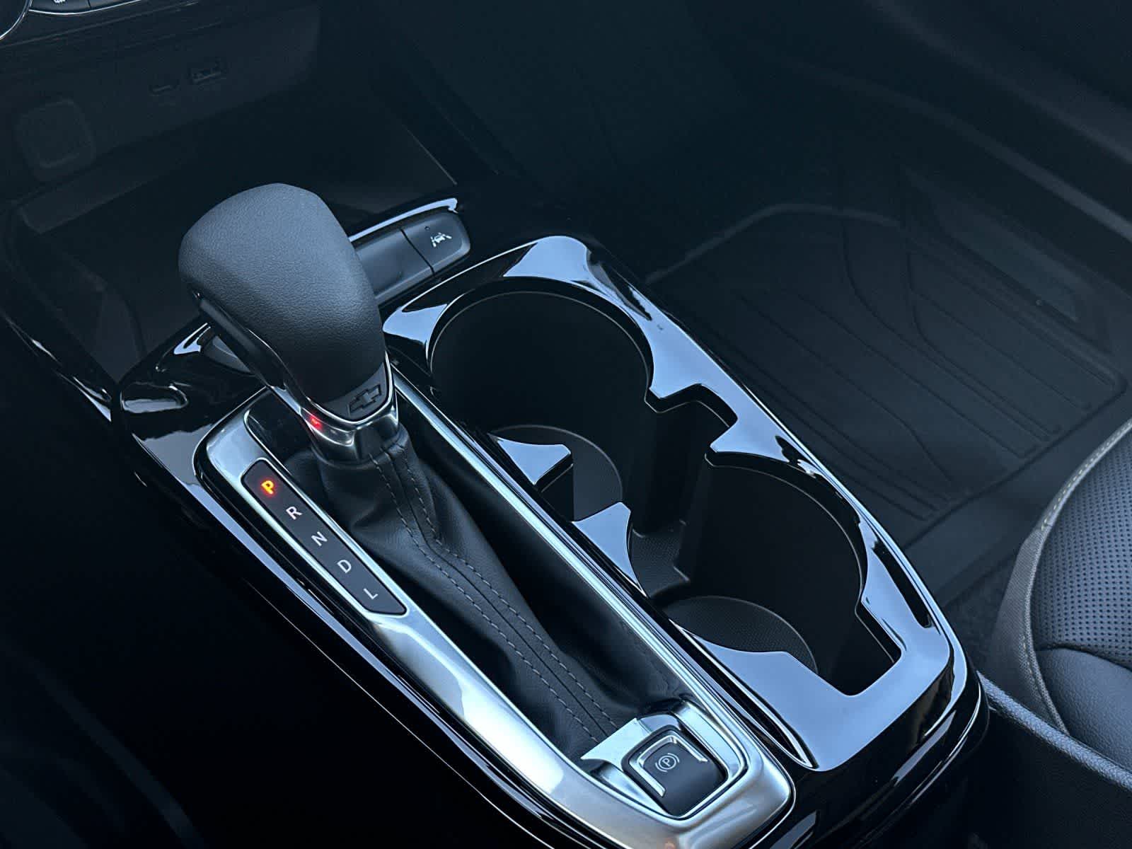 Thumbnail: 2026 Chevrolet Trax - 21