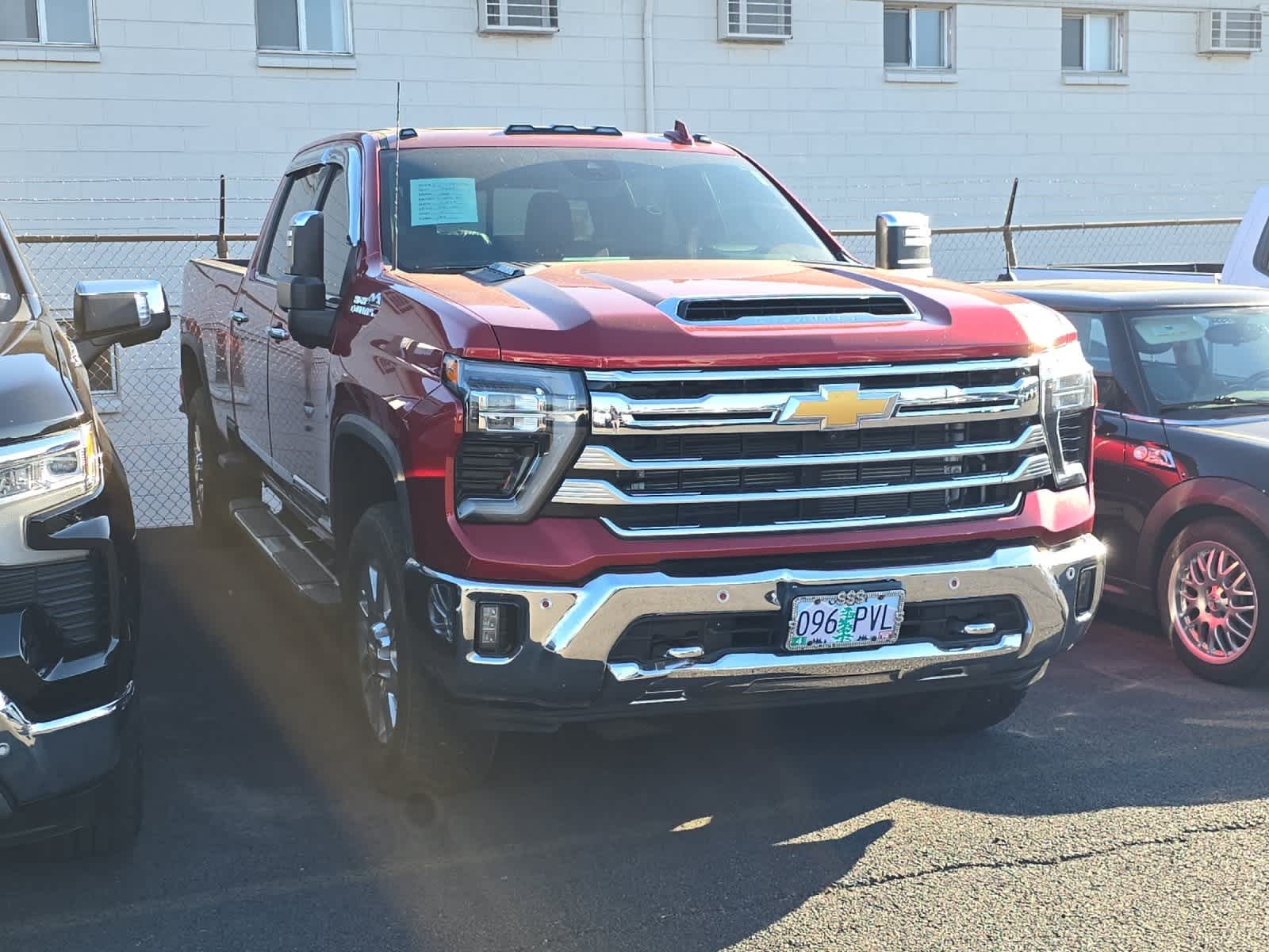 Thumbnail: 2024 Chevrolet Silverado 3500 - 4