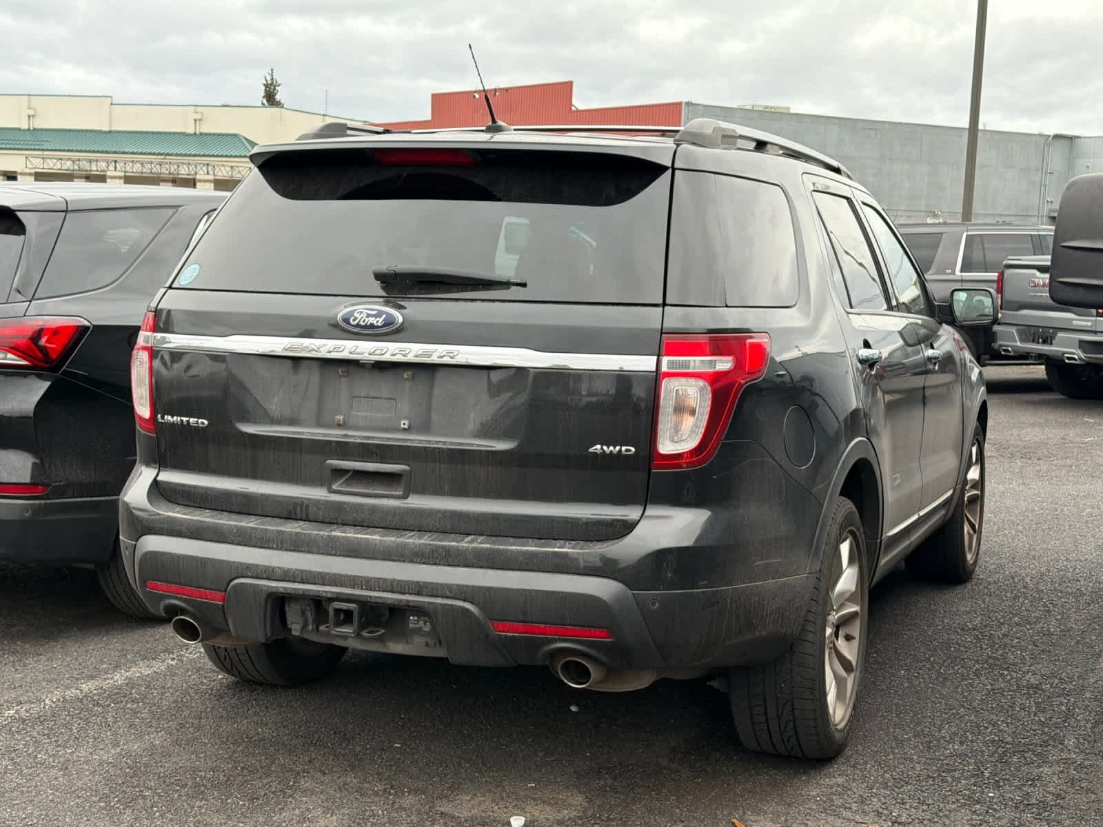 Thumbnail: 2013 Ford Explorer - 2