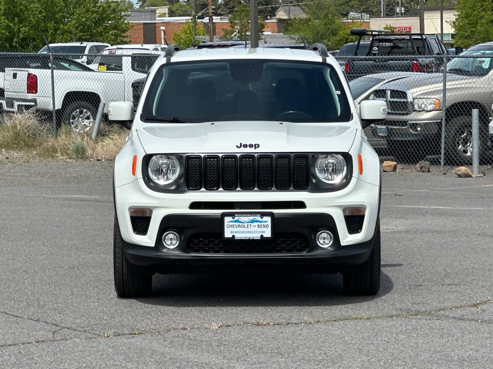 Thumbnail: 2019 Jeep Renegade - 10