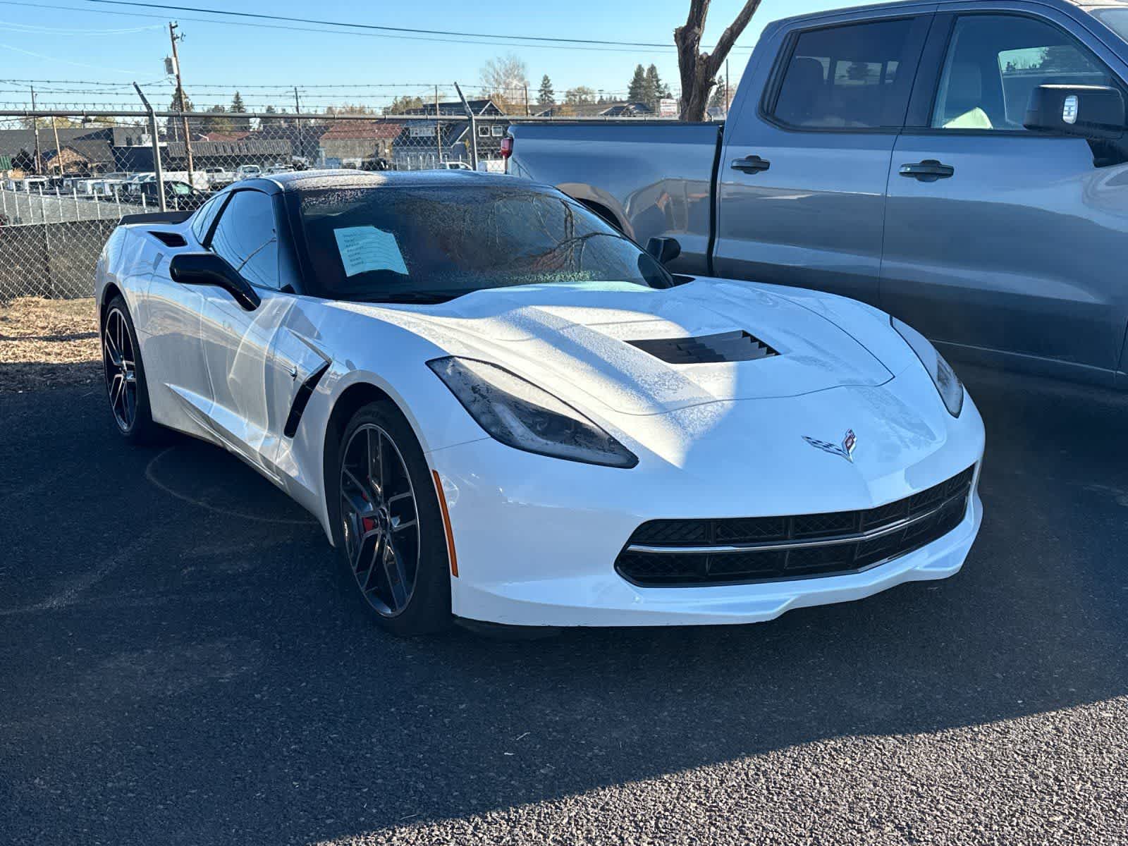 Thumbnail: 2015 Chevrolet Corvette - 3