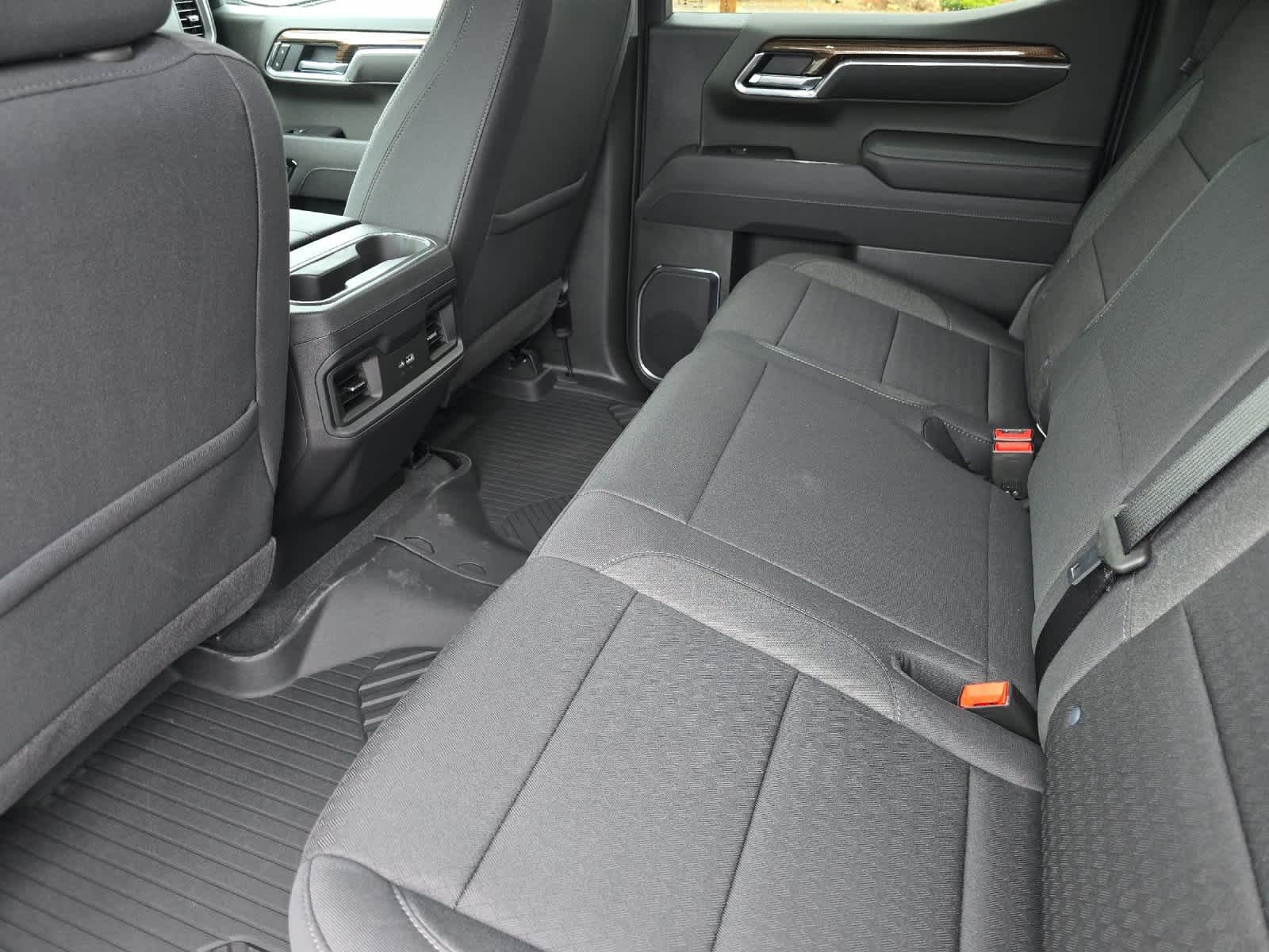 Thumbnail: 2026 Chevrolet Silverado 1500 - 4