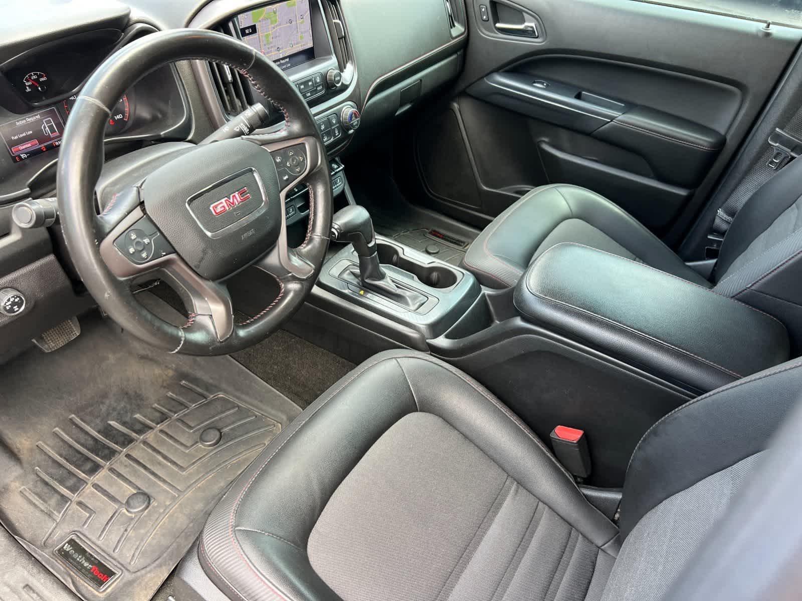 2015 GMC Canyon SLE 11