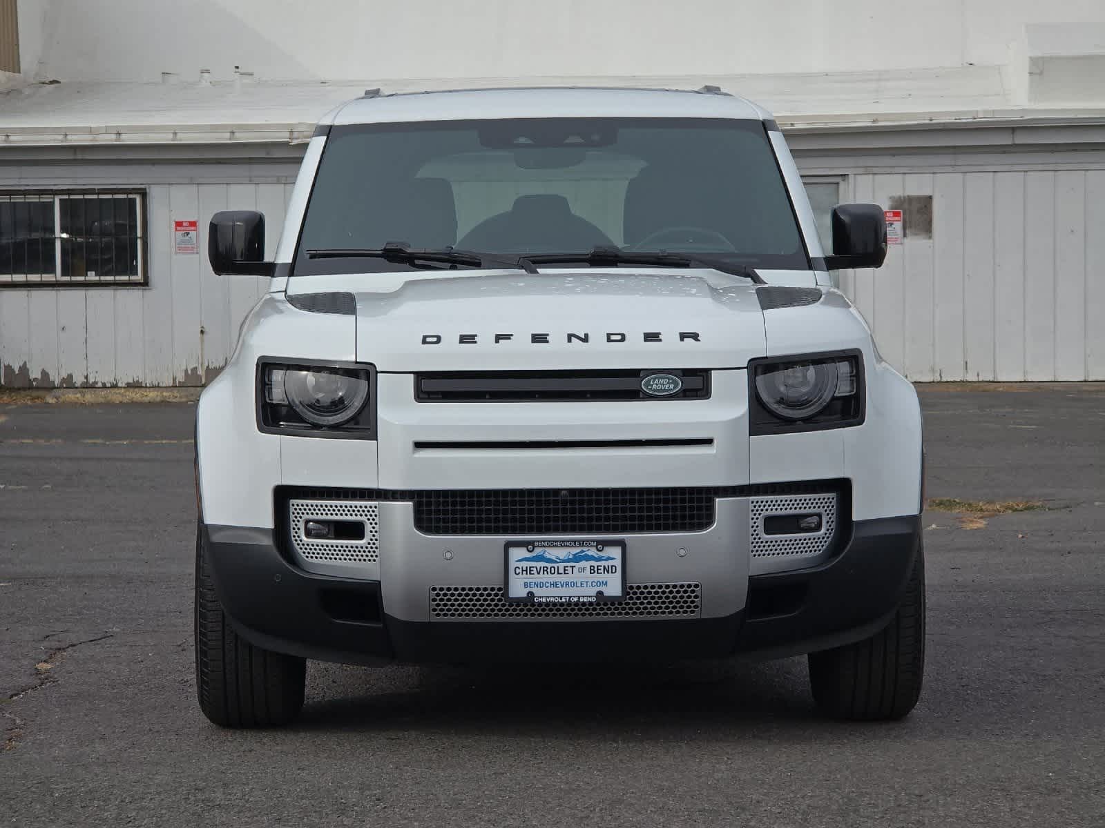 Thumbnail: 2024 Land Rover Defender - 10