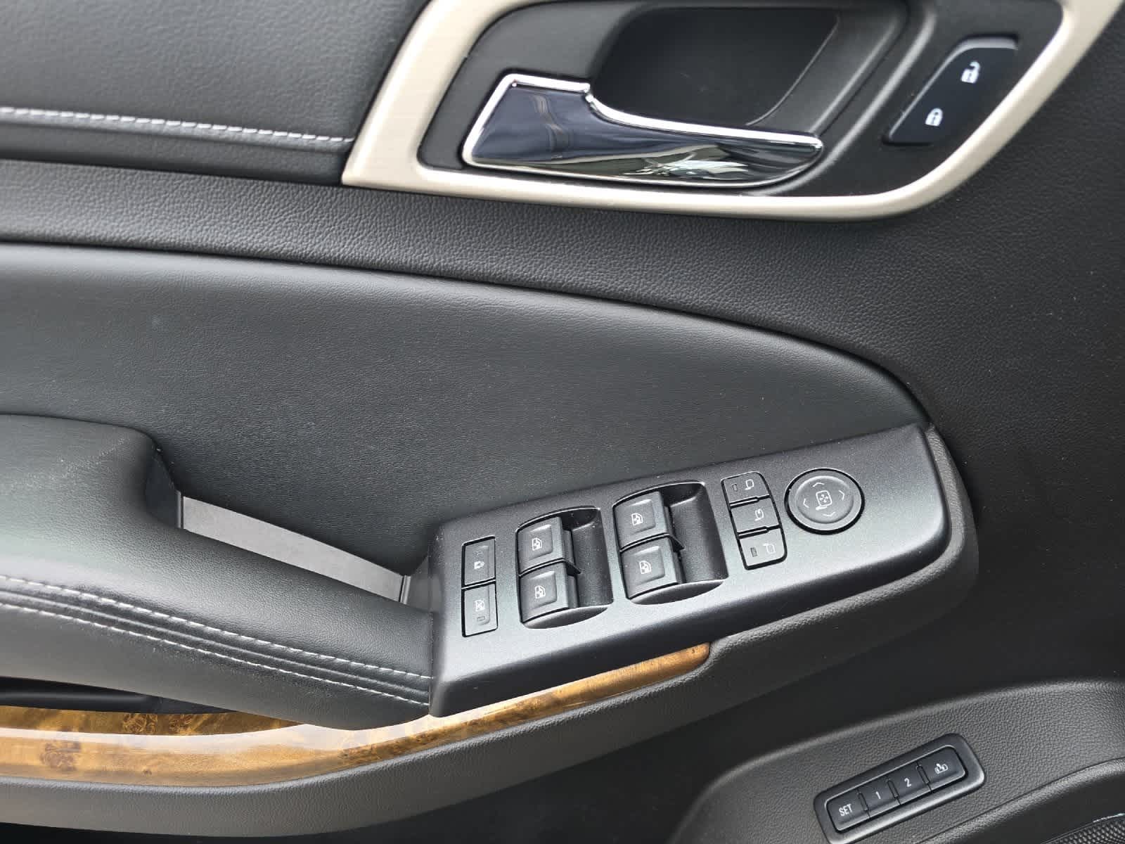 Thumbnail: 2016 GMC Yukon - 12