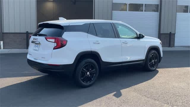 Thumbnail: 2022 GMC Terrain - 8