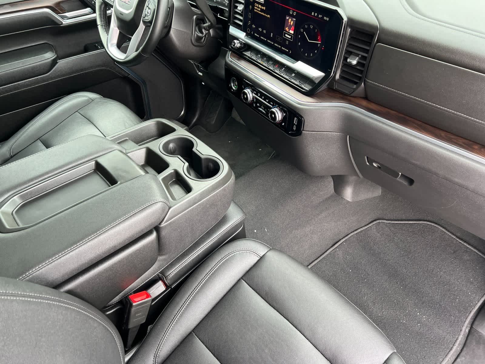 Thumbnail: 2024 GMC Sierra 1500 - 15