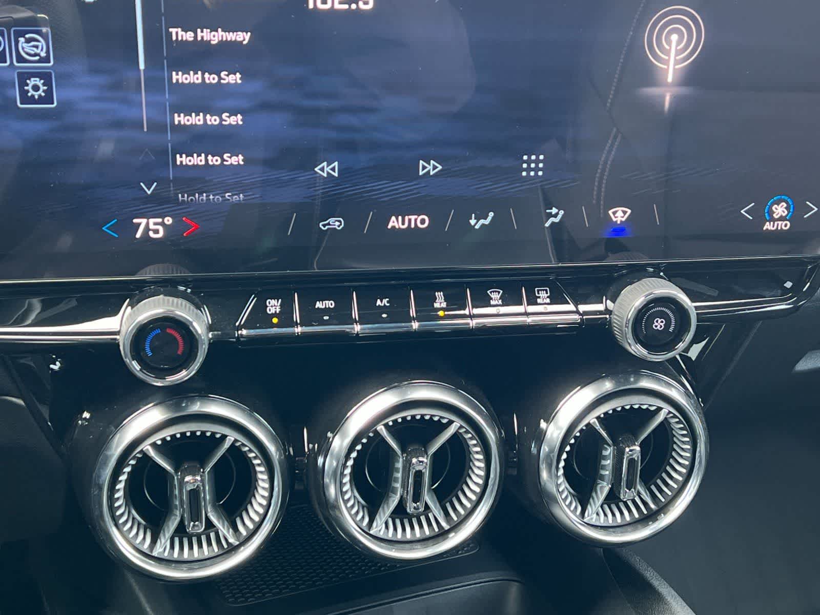 Thumbnail: 2026 Chevrolet Blazer EV - 21