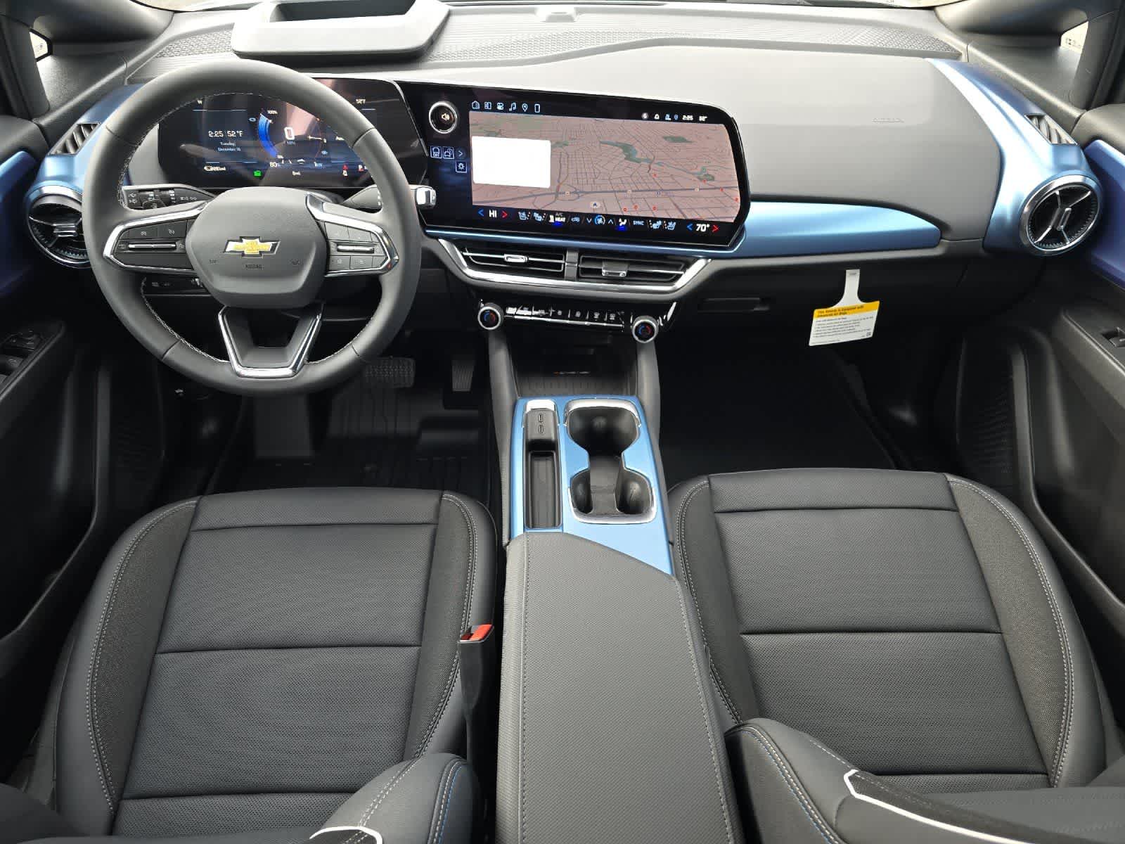 Thumbnail: 2026 Chevrolet Equinox - 3