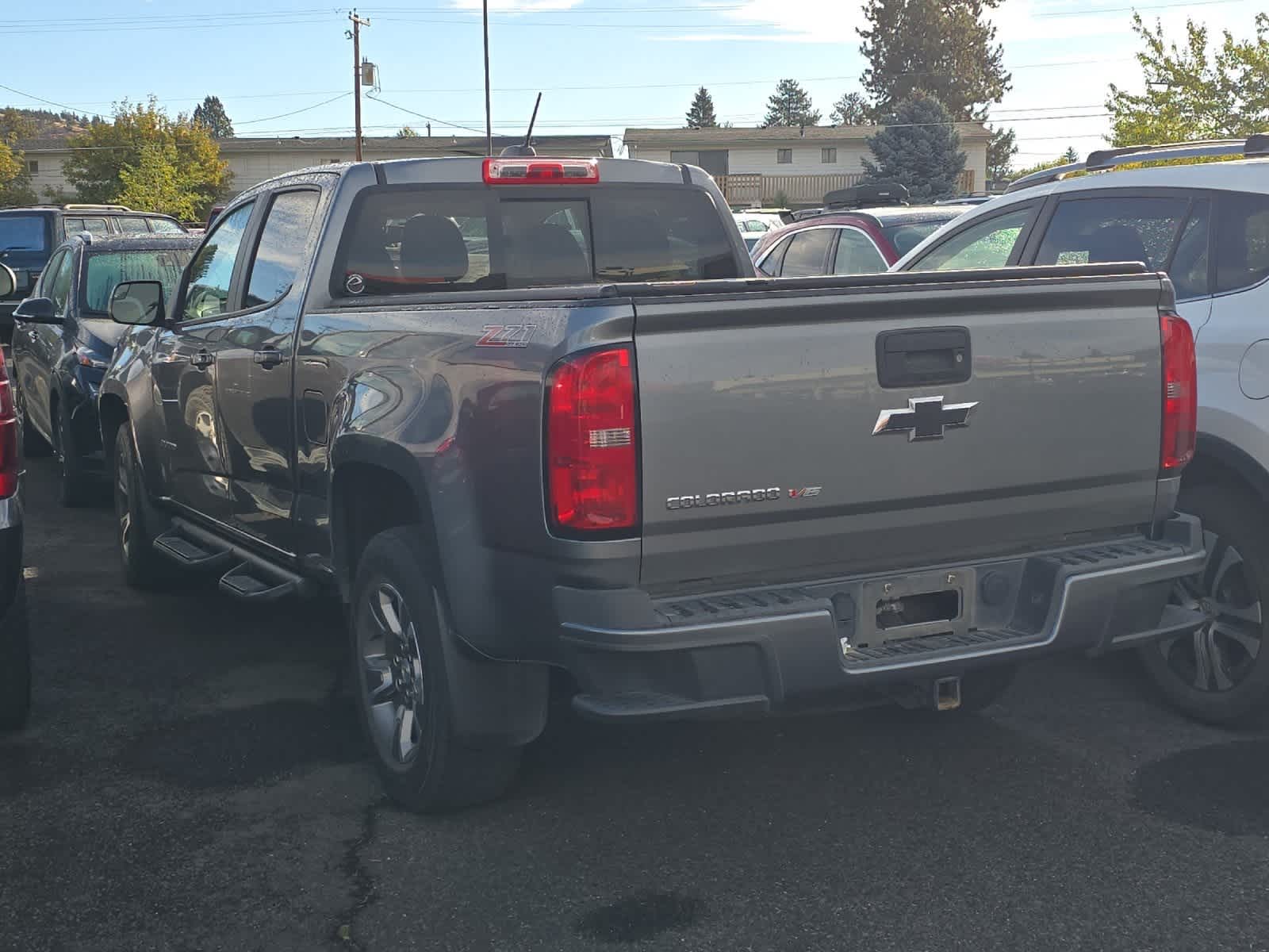 Thumbnail: 2018 Chevrolet Colorado - 3