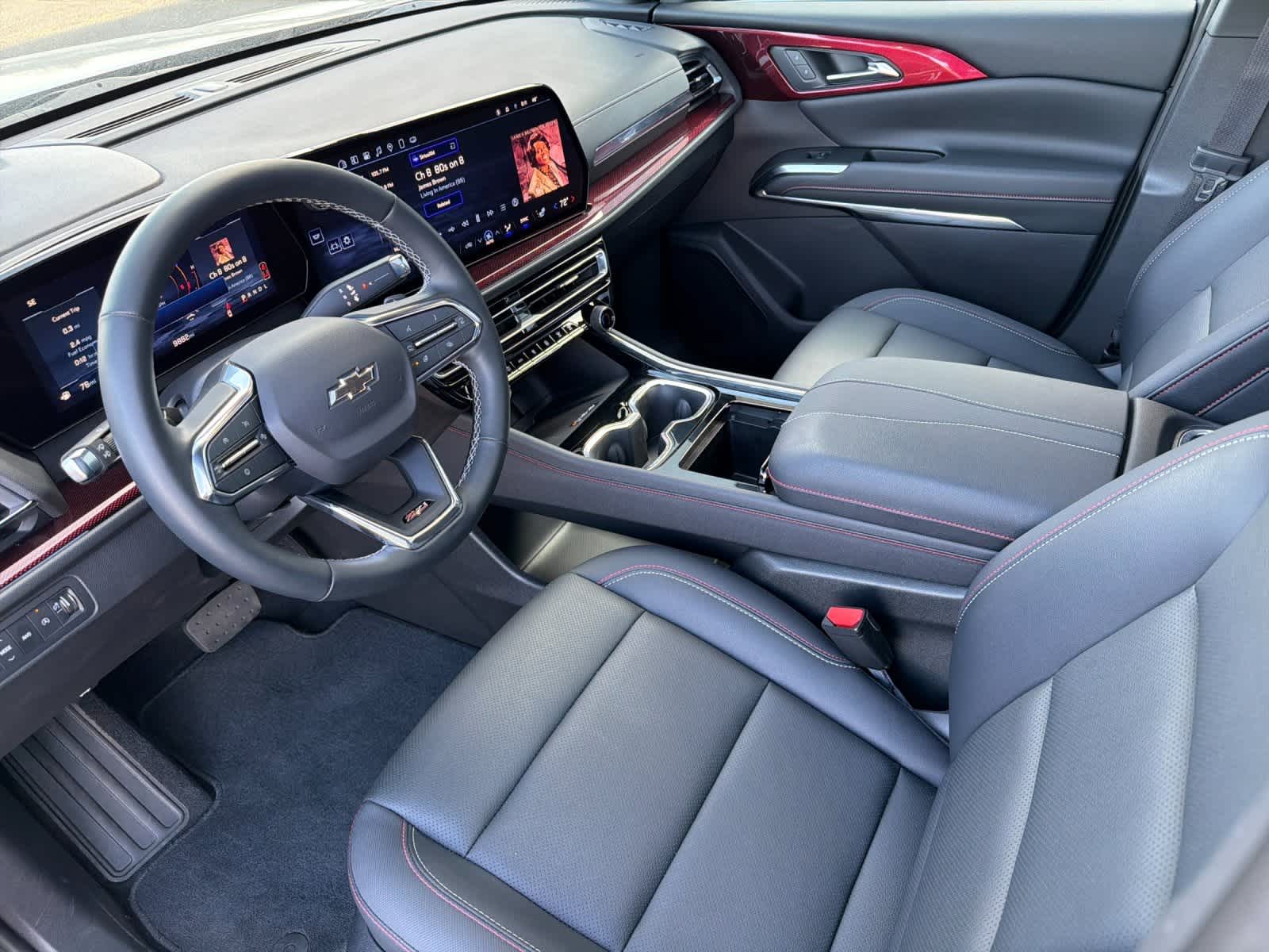 Thumbnail: 2025 Chevrolet Traverse - 11