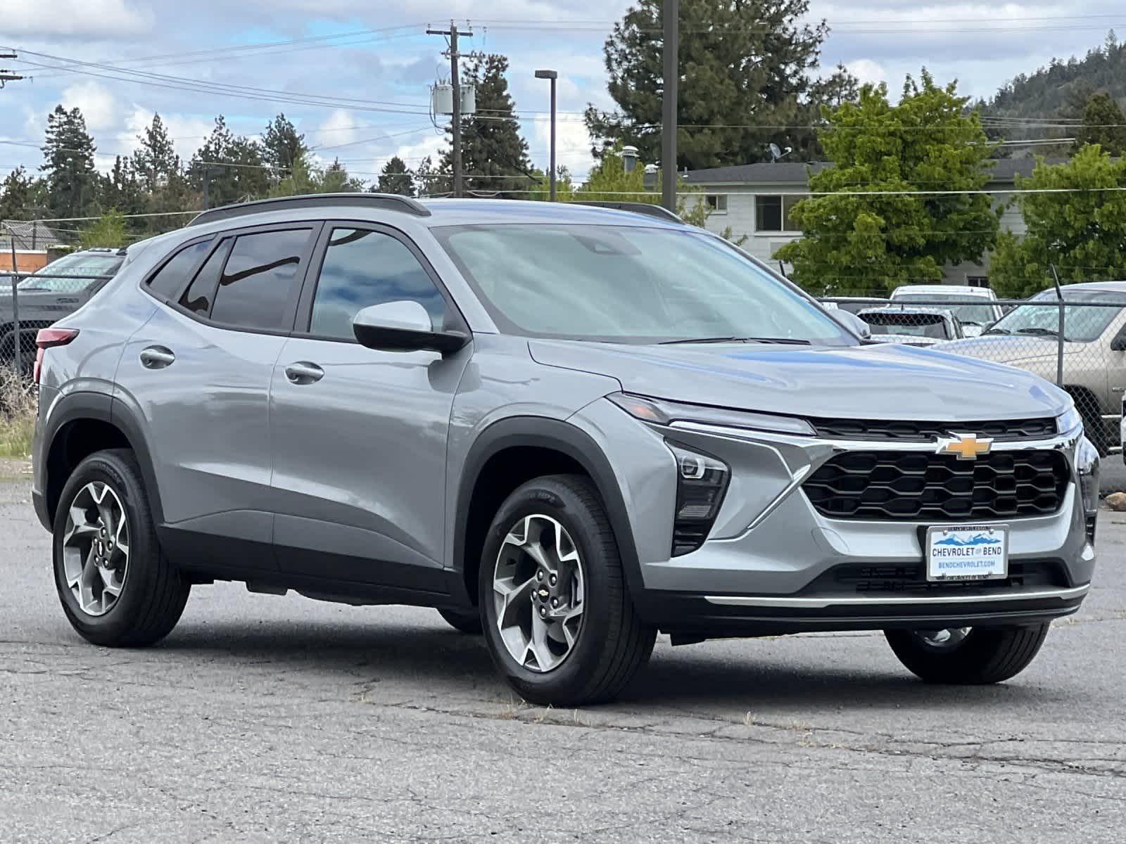 Thumbnail: 2025 Chevrolet Trax - 9