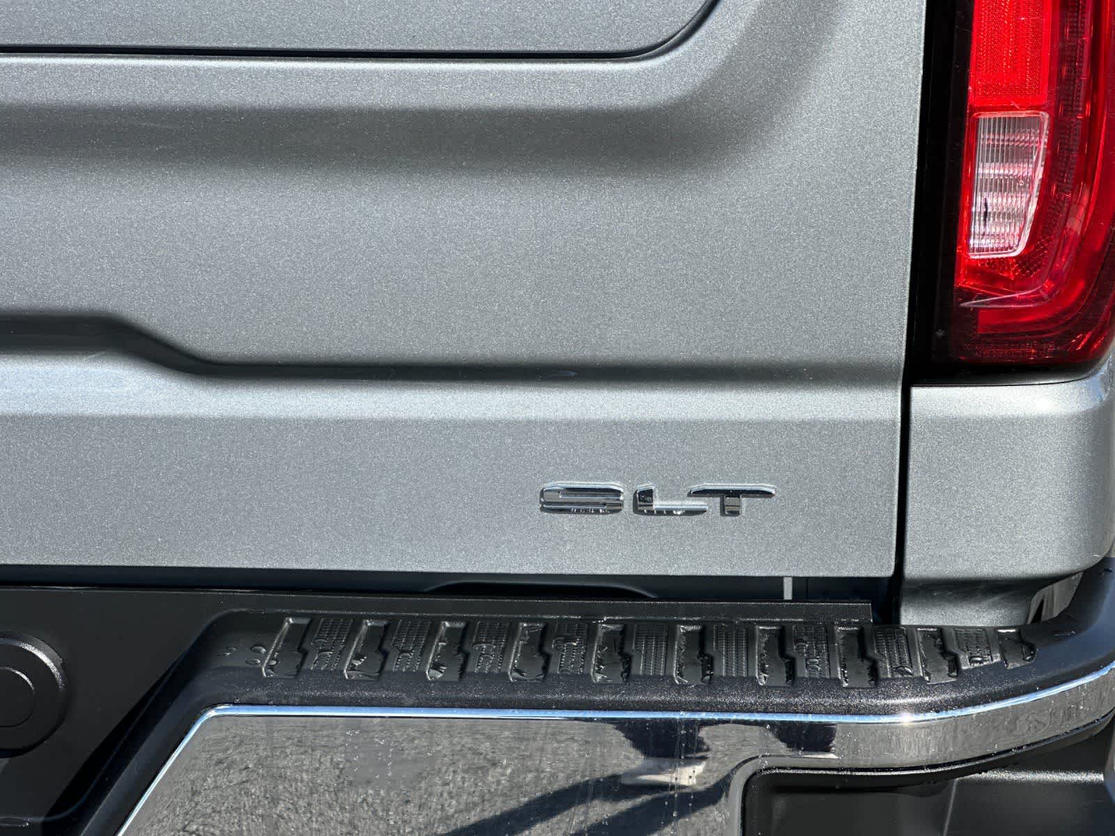 Thumbnail: 2024 GMC Sierra 1500 - 27