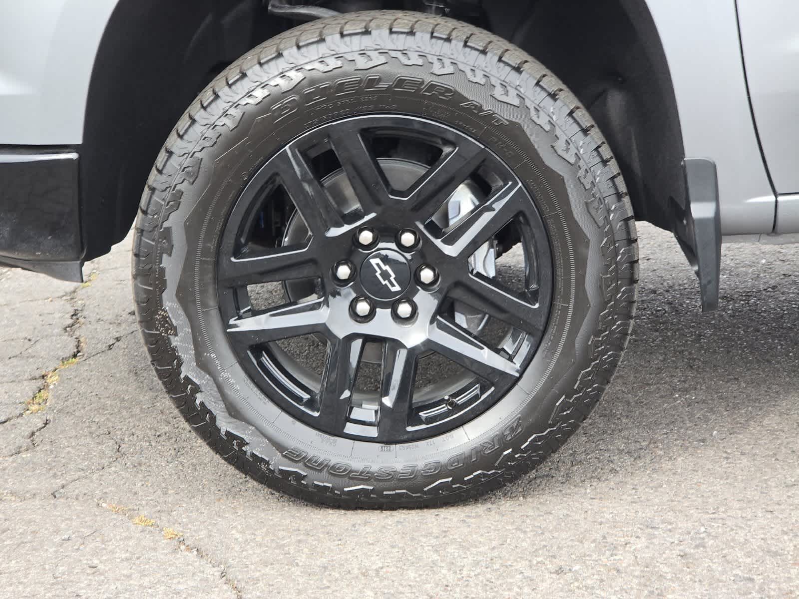 Thumbnail: 2026 Chevrolet Silverado 1500 - 25