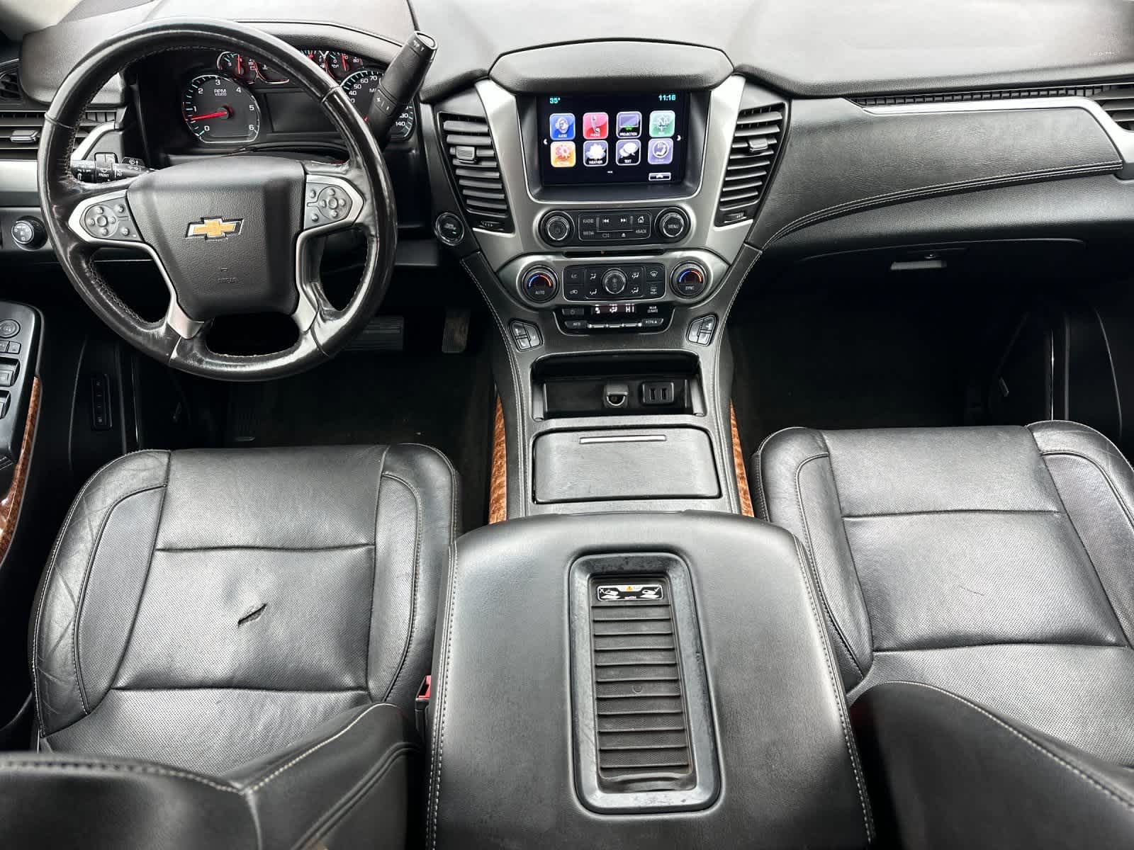 Thumbnail: 2018 Chevrolet Suburban - 3