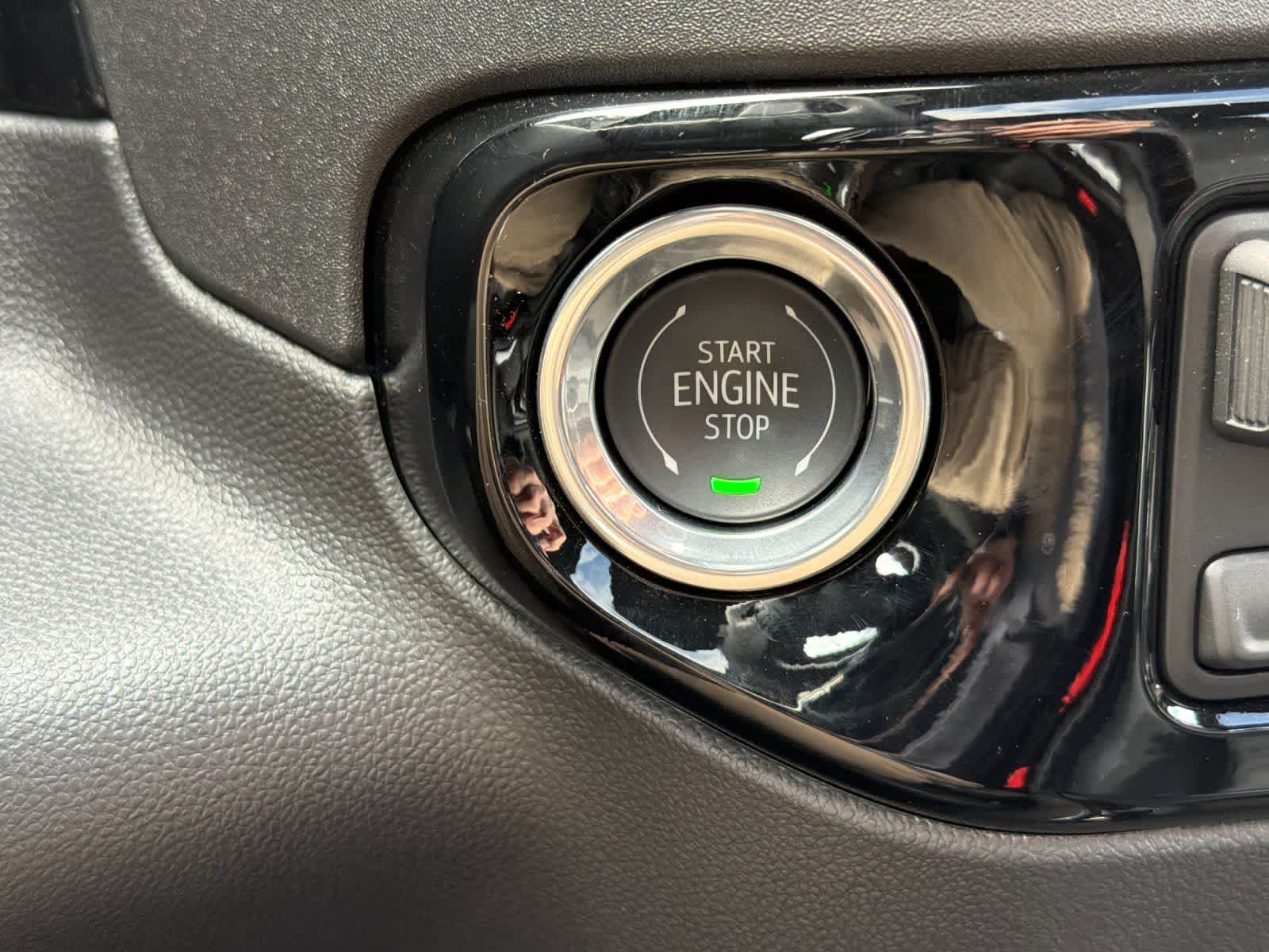 Thumbnail: 2026 Chevrolet Silverado 1500 - 22