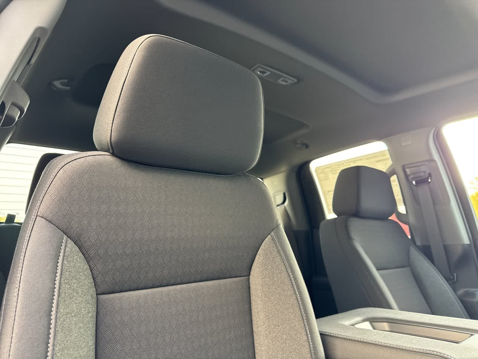 Thumbnail: 2026 Chevrolet Silverado 1500 - 16