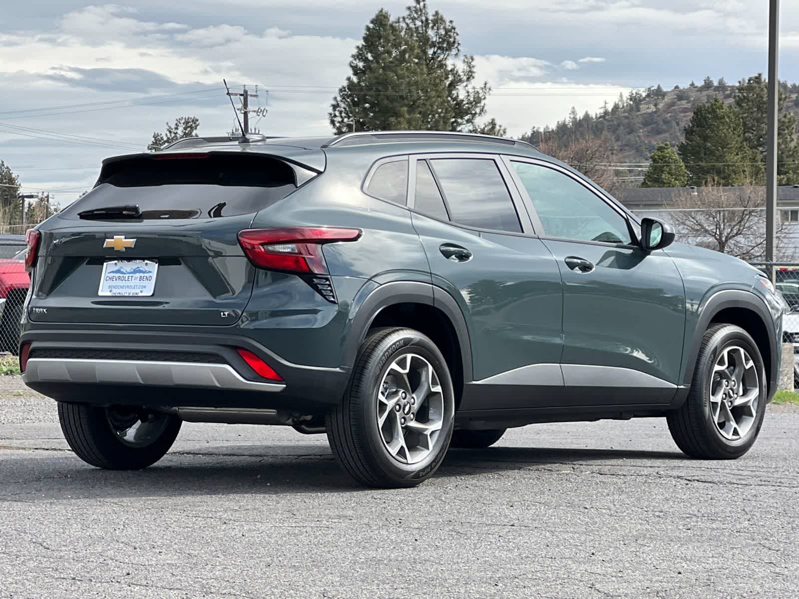 Thumbnail: 2026 Chevrolet Trax - 2